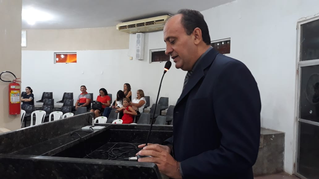 Vereador pede a recuperação de calçamento da ladeira  do povoado Saquinho e empiçarramento das estradas