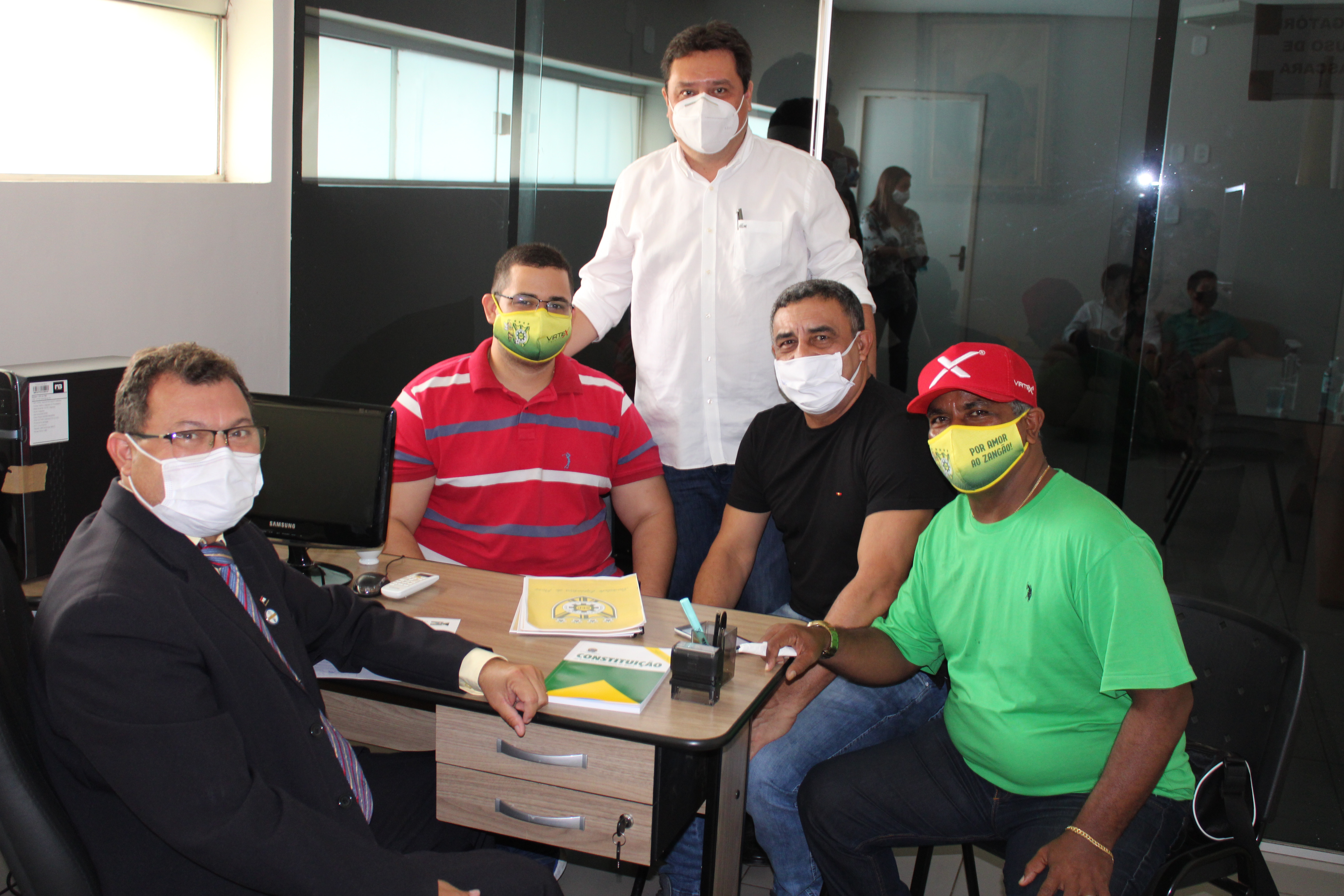 Diretoria da SEP apresenta projeto à presidência da Câmara de Picos