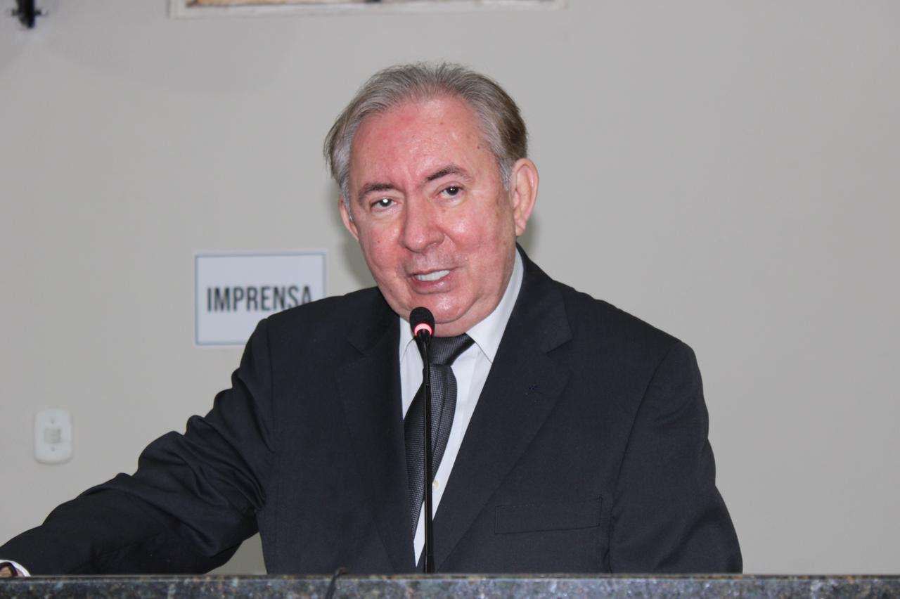 Câmara Municipal de Picos entrega título de Cidadania Picoense ao ex-ministro João Henrique